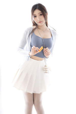 粗大的内捧猛烈进出沈块池汐