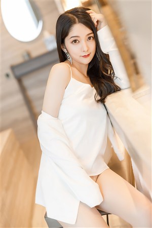 亚洲二亚洲欧美一区vrWWW