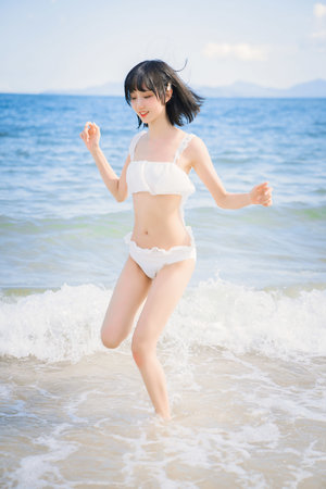 极品学妹被灌醉后任人摆布