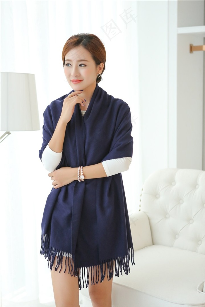 动漫女生和男生一起差差差的动漫