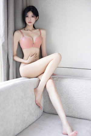 淫声荡语一起舔鸡巴